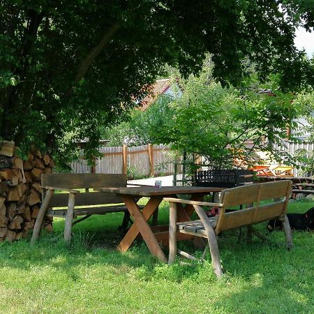 Wodamoja - Apartamenty Nad Jeziorem Stawiguda Luaran gambar